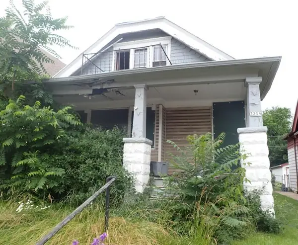 3259 N 27th STREET, Milwaukee, WI 53216