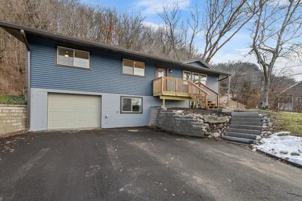 3731 Cliffside DRIVE, La Crosse, WI 54601