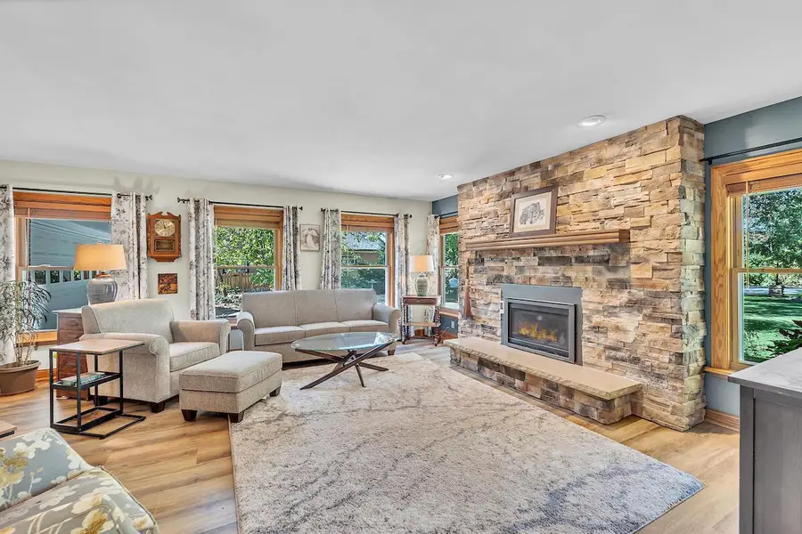 3267 W Skamra AVENUE, Franklin, WI 53132 - Image #3