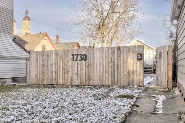 1730 S 6th STREET, Milwaukee, WI 53204