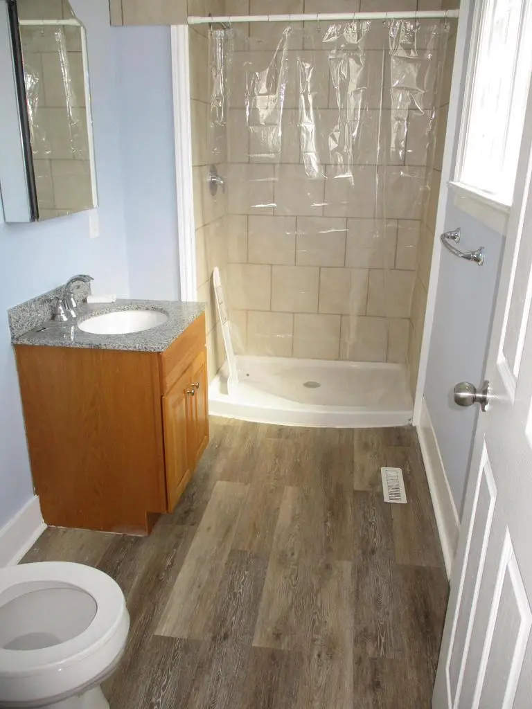 220 E Clarke STREET, Milwaukee, WI 53212 - #3