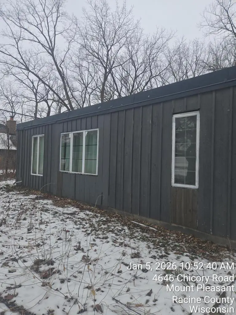 4646 Chicory ROAD, Racine, WI 53403 - Image #3