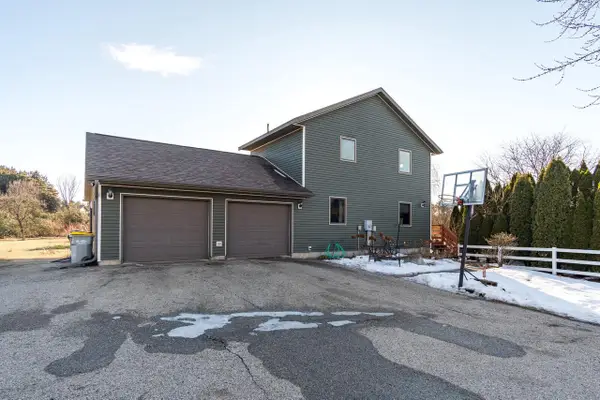 N13687 Arabian LANE, Trempealeau, WI 54661