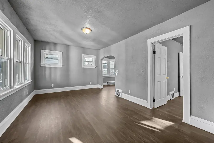 3905 N 13th STREET #3907, Milwaukee, WI 53206 - Image #2