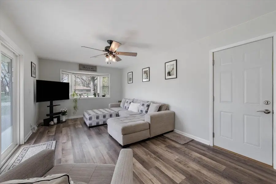 N97W16385 Tippicanoe COURT, Germantown, WI 53022 - Image #3