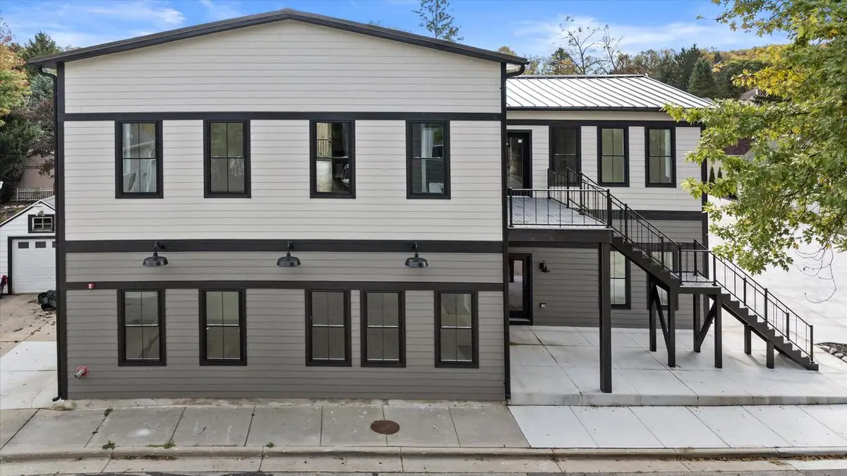 308 Oak STREET #201, Slinger, WI 53086 - Image #1