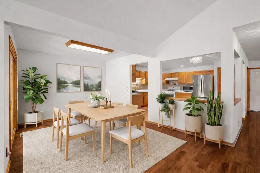 950 Spyglass HILL, Waterford, WI 53185 - Image #2