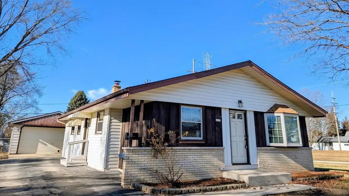 4127 S 89th STREET, Greenfield, WI 53228 - Image #1