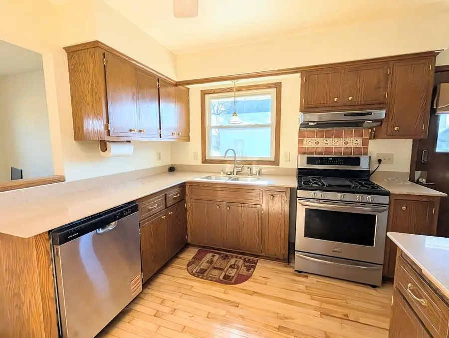 4127 S 89th STREET, Greenfield, WI 53228 - Image #2