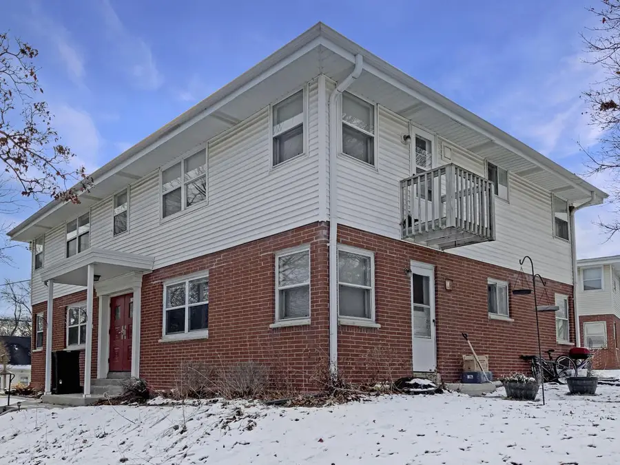 870 Perkins AVENUE, Waukesha, WI 53186 - Image #2