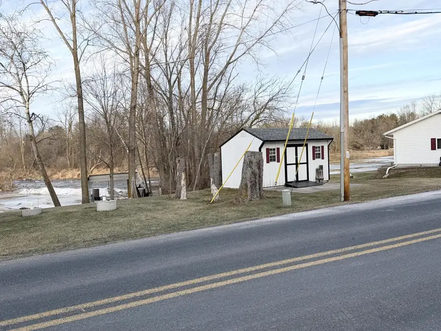 6341 Johnston DRIVE, Two Rivers, WI 54241 - Image #3