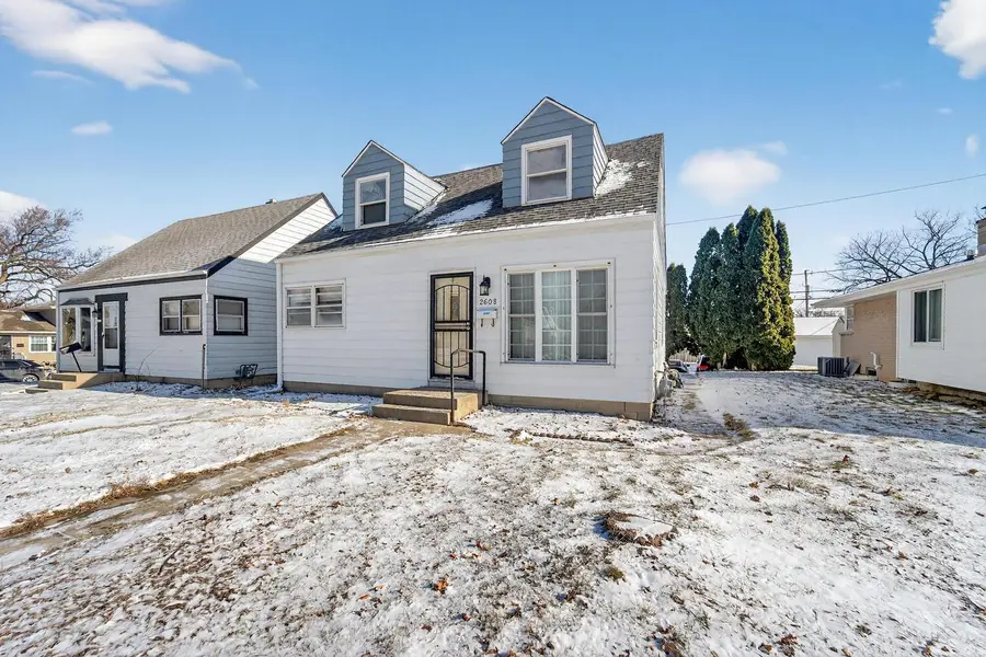2608 S 68th STREET, Milwaukee, WI 53219 - Image #3