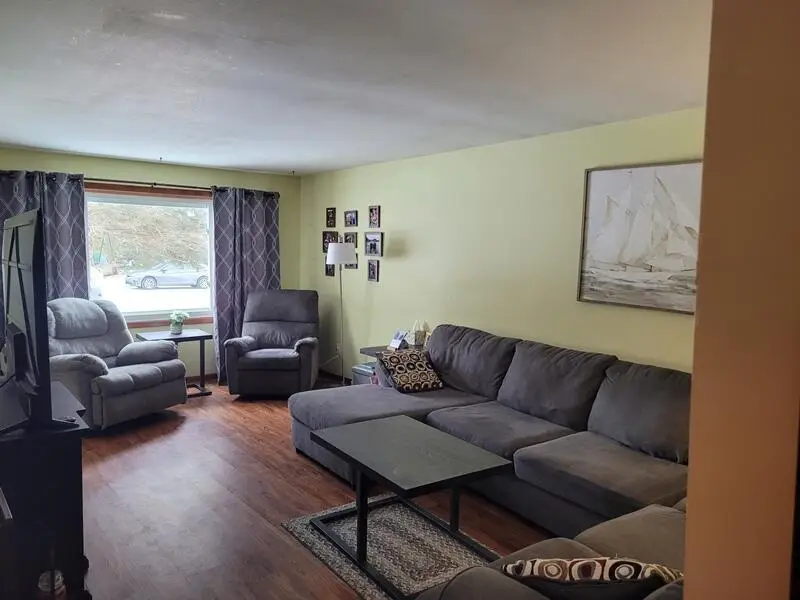 409 Van Buren ROAD, Howards Grove, WI 53083 - #2