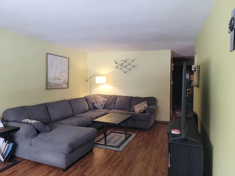 409 Van Buren ROAD, Howards Grove, WI 53083 - #3