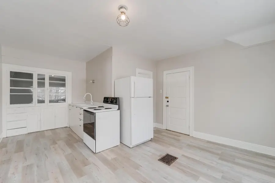 3807 E Edgerton AVENUE, Cudahy, WI 53110 - Image #3