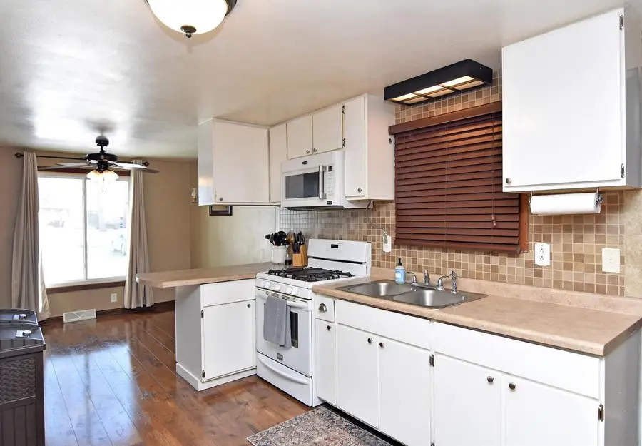 6800 243rd AVENUE, Salem, WI 53168 - #2