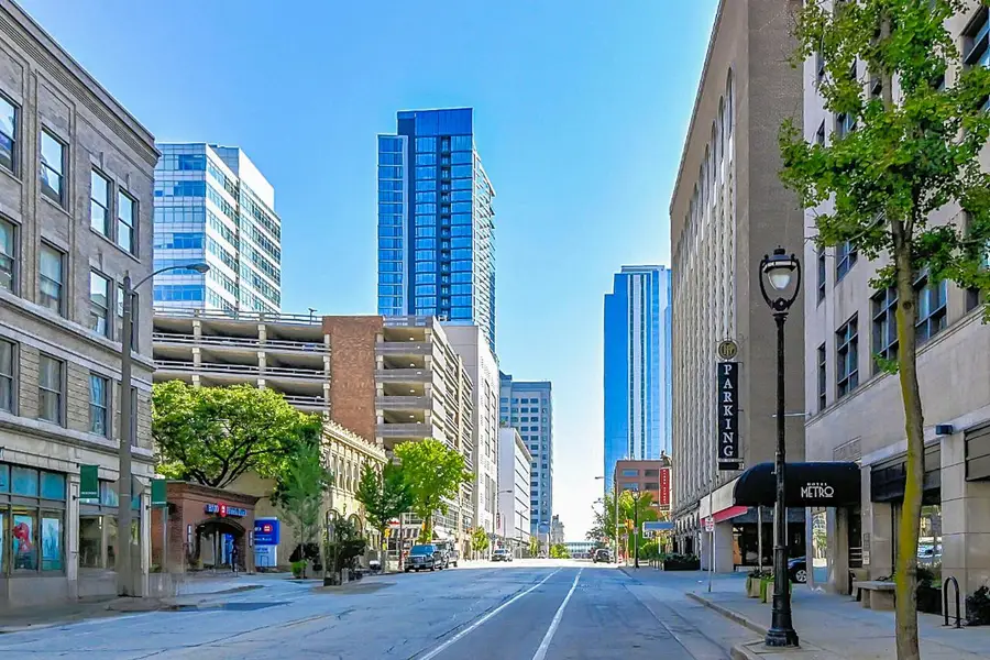 741 N Milwaukee STREET #303, Milwaukee, WI 53202 - Image #3
