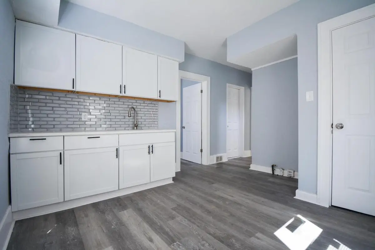 2172 W Forest Home AVENUE, Milwaukee, WI 53215 - Image #1