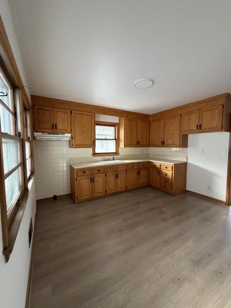 2901 Delaware AVENUE, Racine, WI 53403 - Image #3