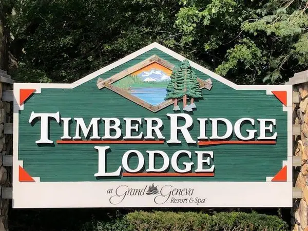 7020 Grand Geneva WAY #350, Lake Geneva, WI 53147