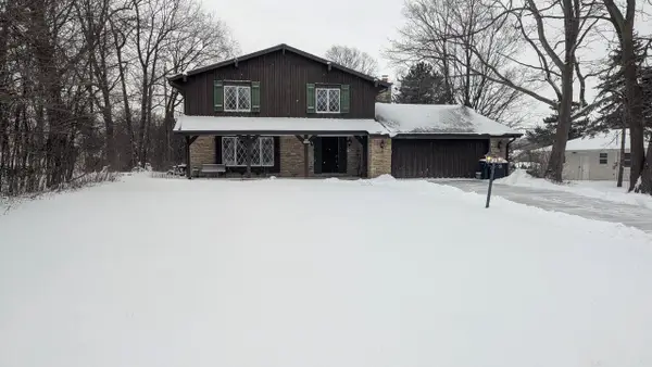N85W17745 Ann AVENUE, Menomonee Falls, WI 53051
