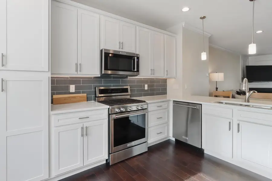 170 3rd AVENUE, Fontana, WI 53125 - #3