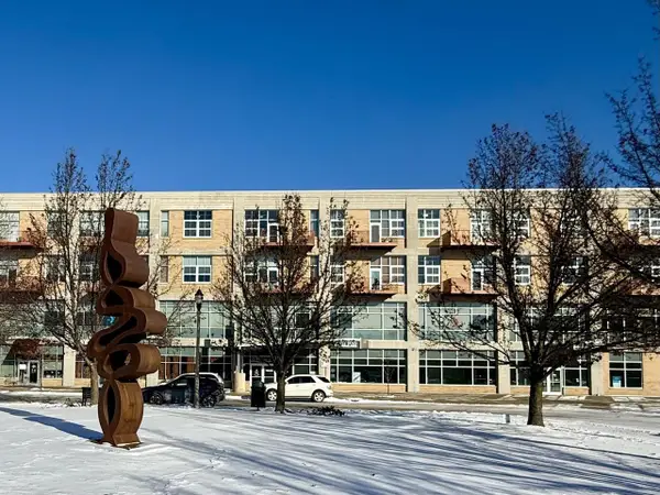 705 Village Green WAY #305, West Bend, WI 53090