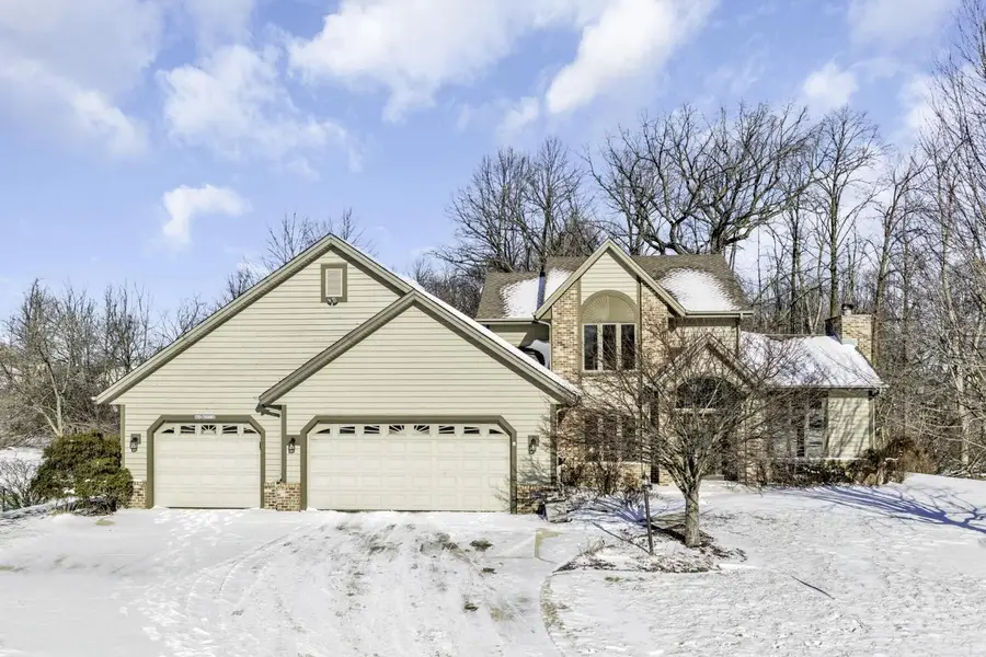 N65W15278 Blue Heron DRIVE, Menomonee Falls, WI 53051 - Image #2