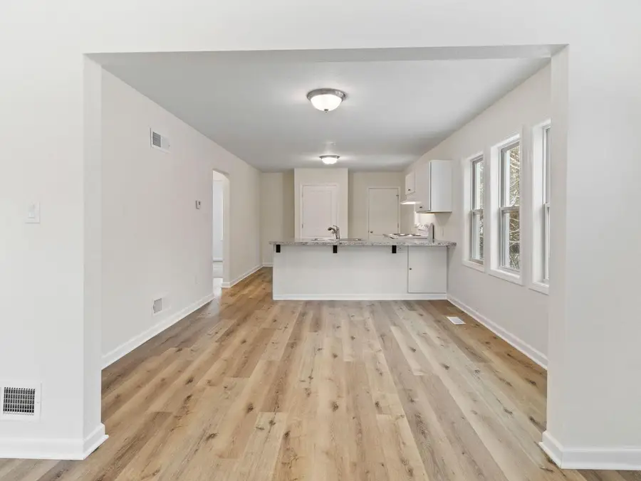 3342 N 24th STREET, Milwaukee, WI 53206 - #3