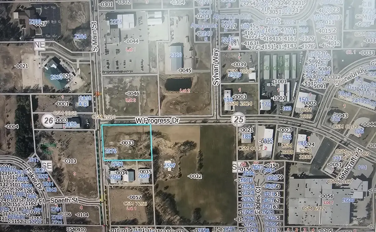 2575 S MAIN STREET, West Bend, WI 53095 - #1