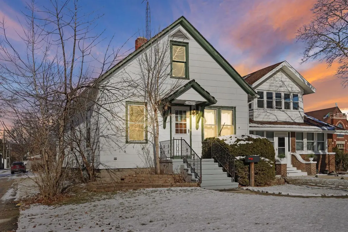 2612 Roosevelt ROAD, Kenosha, WI 53143 - #1