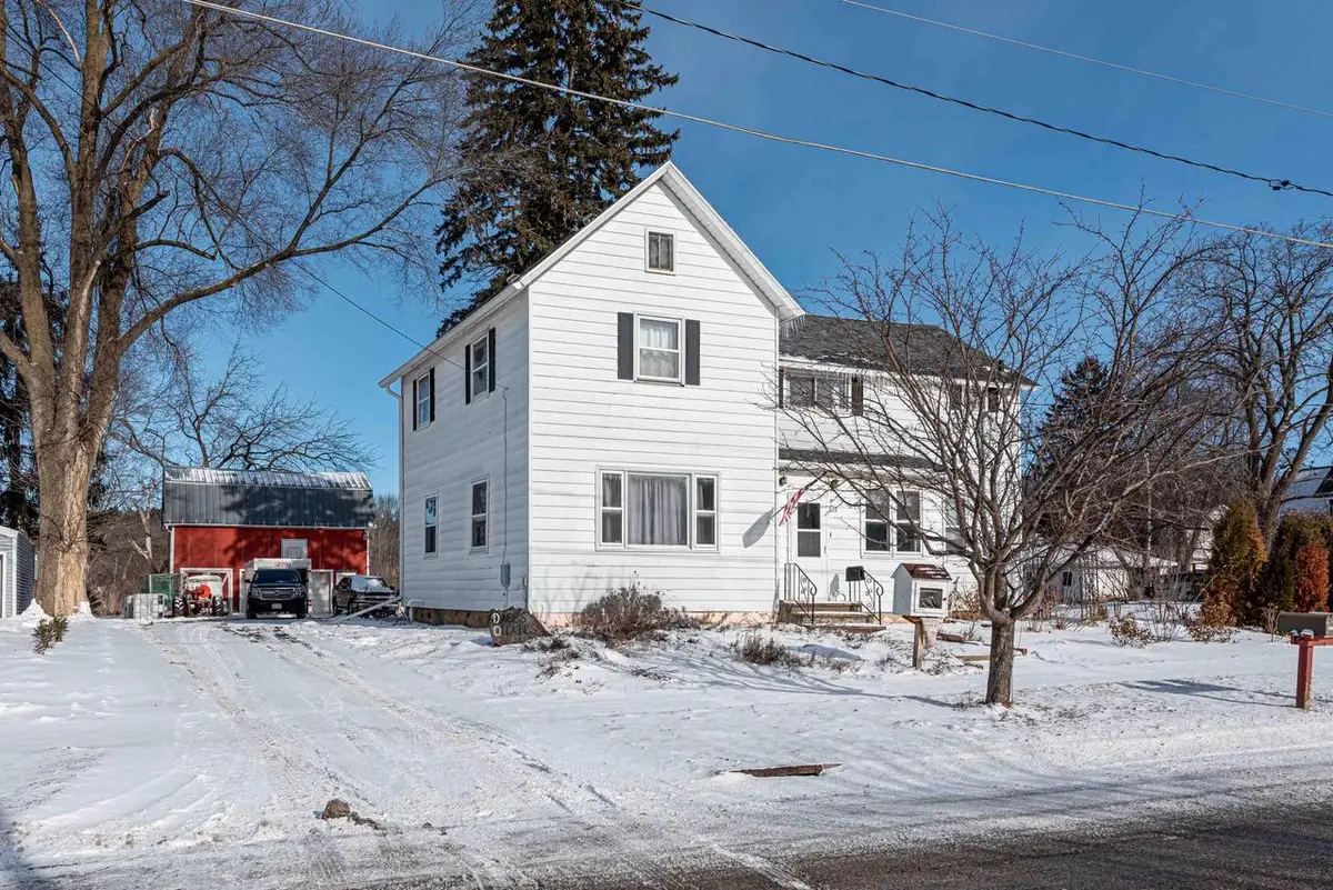 332 Franklin STREET, Genoa City, WI 53128 - #1