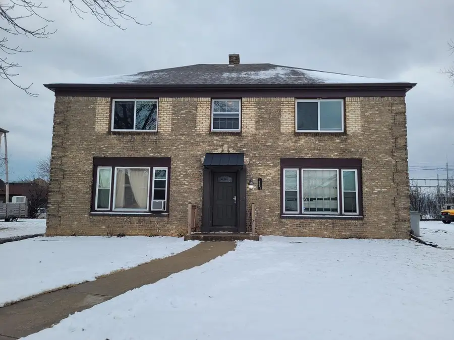 1941 W Hope AVENUE, Milwaukee, WI 53209 - Image #2