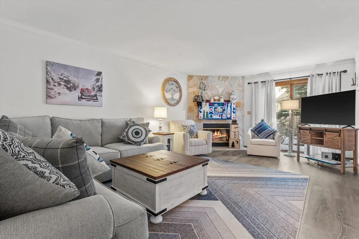 N34W23844 Grace AVENUE #B, Pewaukee, WI 53072 - #1