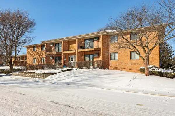 4417 S Greenridge CIRCLE #Unit G, Greenfield, WI 53220