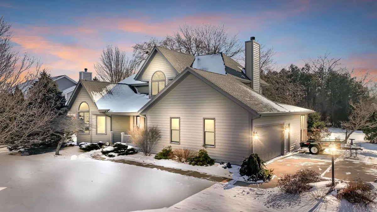 4731 Willow Wood DRIVE, Mount Pleasant, WI 53403 - Image #1