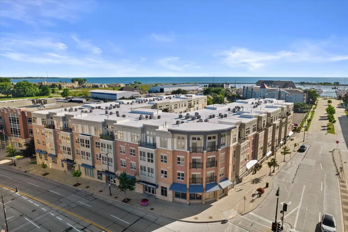 141 Main STREET #430, Racine, WI 53403 - Image #1