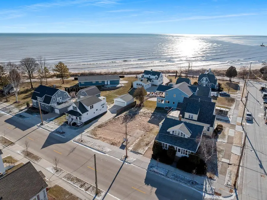 911 17TH STREET, Two Rivers, WI 54241 - Image #3