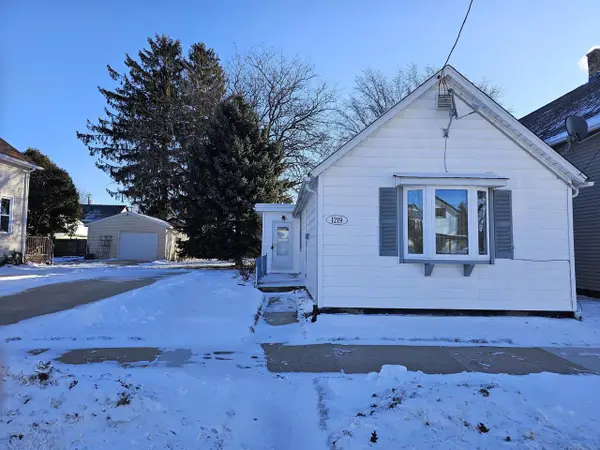 1219 S 21st STREET, Manitowoc, WI 54220