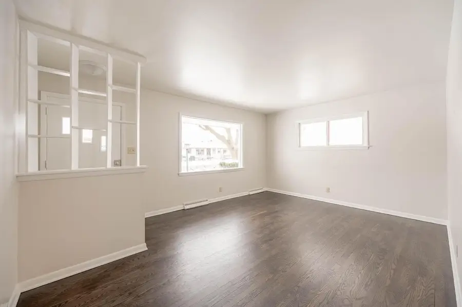 7629 W Thurston CIRCLE, Milwaukee, WI 53218 - Image #3