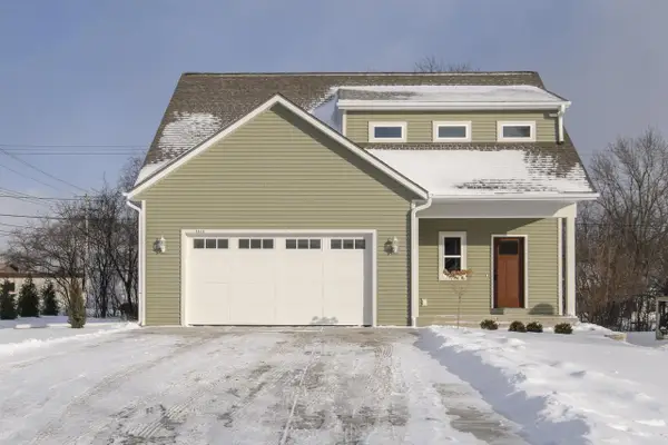 1414 S 166th STREET, New Berlin, WI 53151