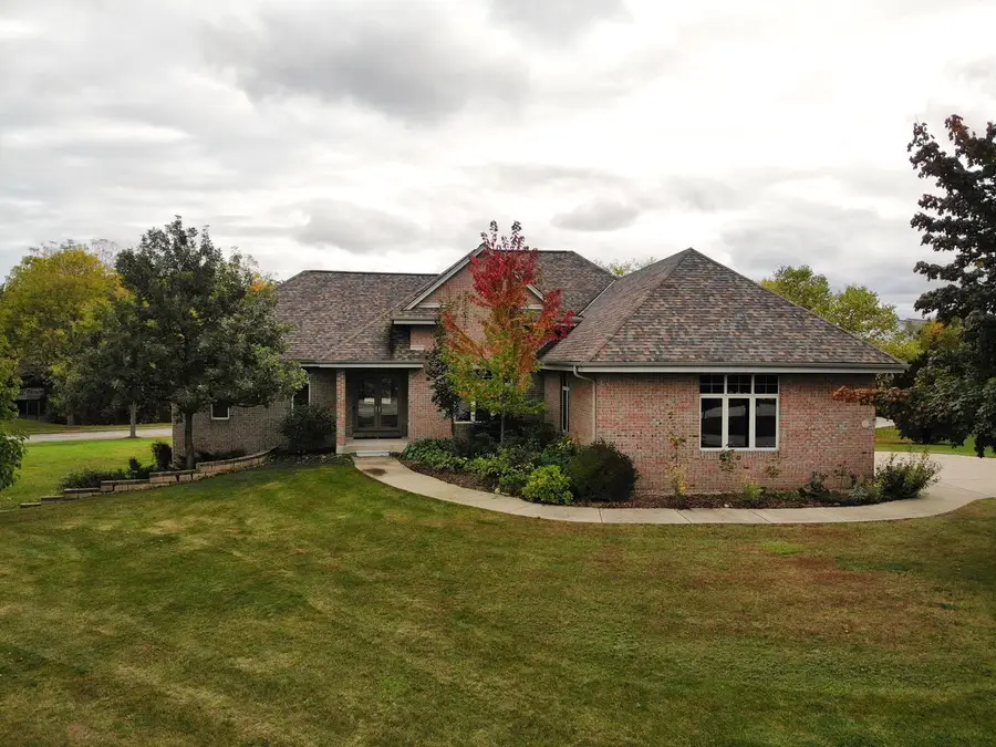 4707 W Jenna COURT, Franklin, WI 53132 - #3