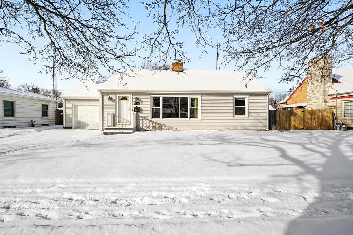 7108 Pershing BOULEVARD, Kenosha, WI 53142 - #1