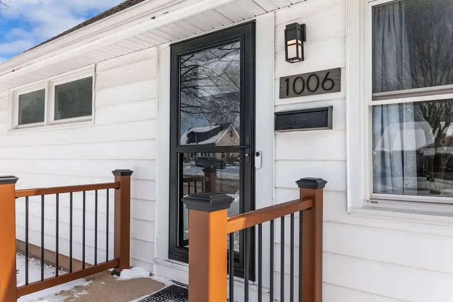 1006 S 109th STREET, West Allis, WI 53214 - #2