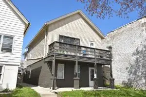 2005 S 7th STREET, Milwaukee, WI 53204