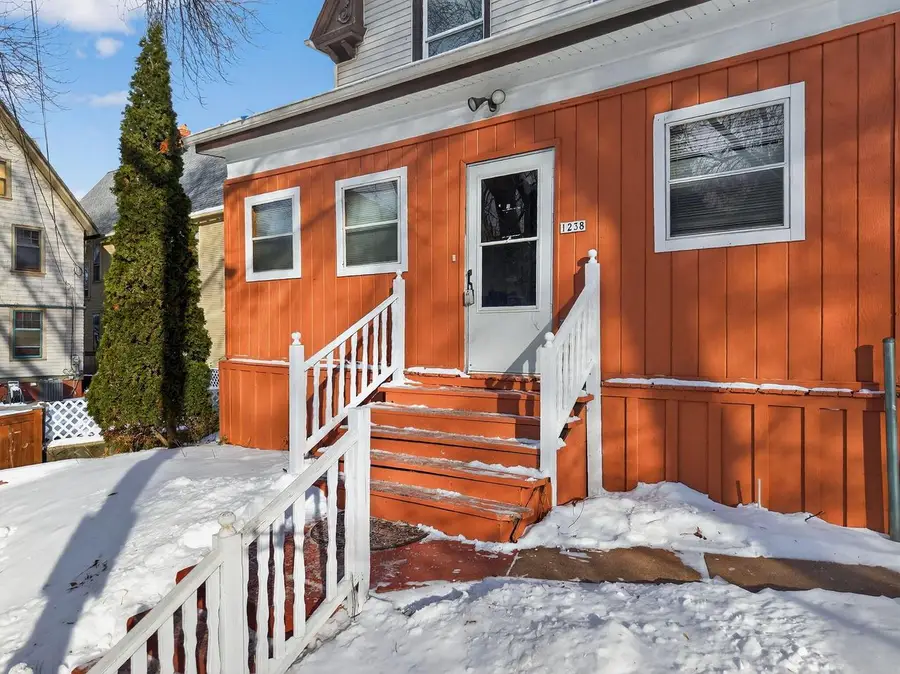 1238 N 33rd STREET, Milwaukee, WI 53208 - Image #2