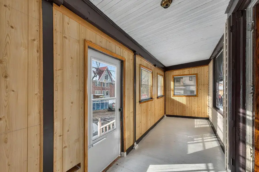 1238 N 33rd STREET, Milwaukee, WI 53208 - Image #3