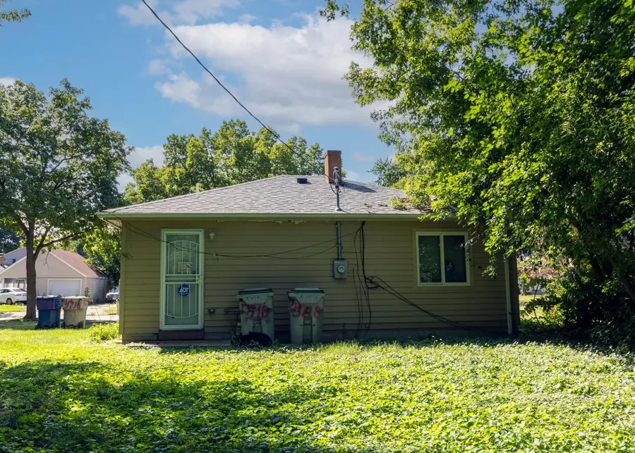 5718 N 62nd STREET, Milwaukee, WI 53218 - Image #2