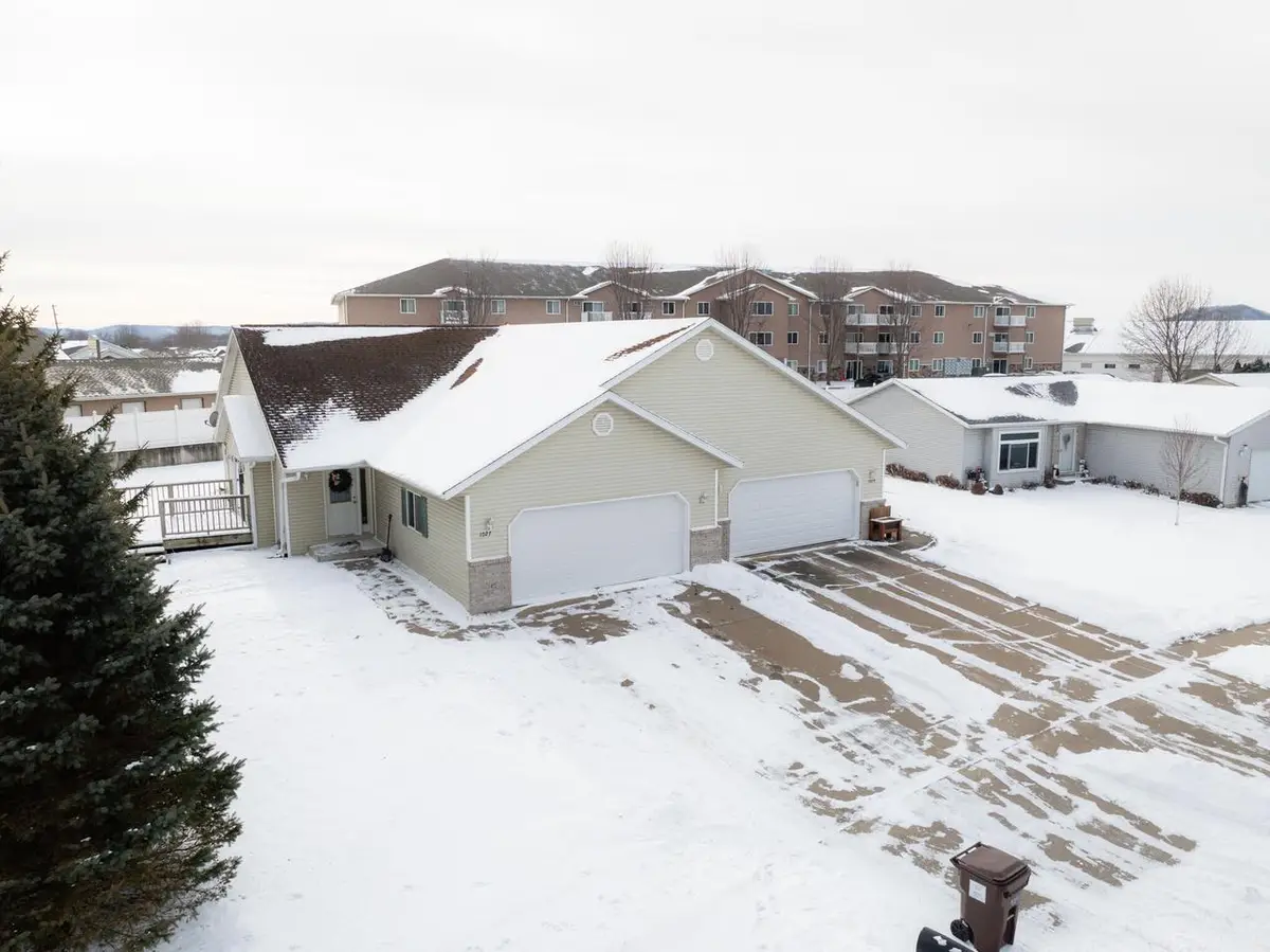 1027 Branding Iron ROAD #1027/1029, West Salem, WI 54669 - #1