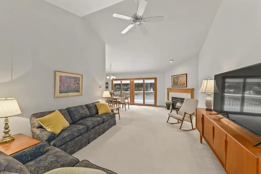 18730 Estate CIRCLE #A, Brookfield, WI 53045 - Image #2